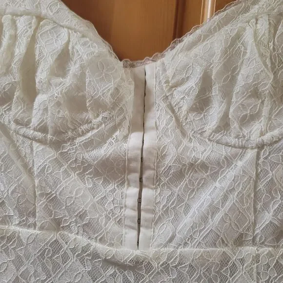 Astr The Label White Lace Bustier Style Dress Size Large NWT - Picture 4 of 8